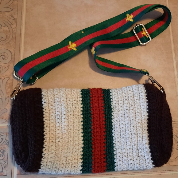 Gucci Crossbody Purse 🇮🇹 - Picture 5 of 7